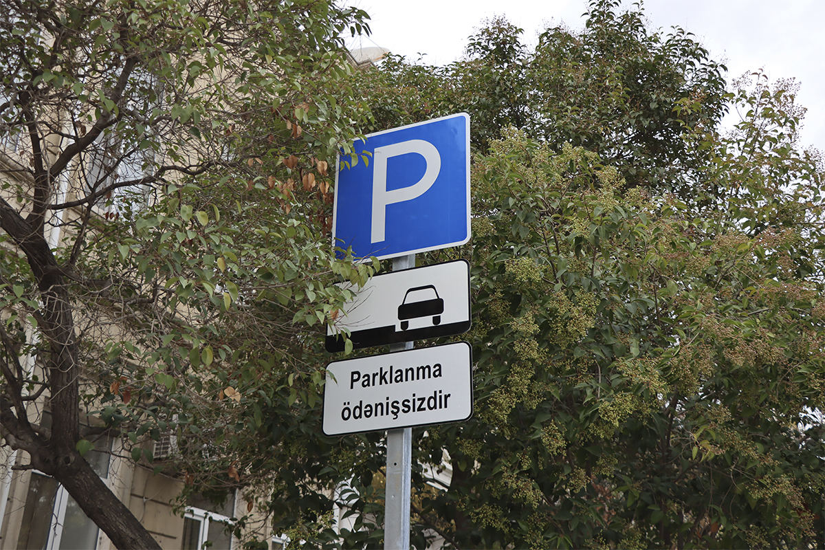AYNA ilk dəfə olaraq paytaxtda ödənişsiz parklanma yerləri təşkil edir
