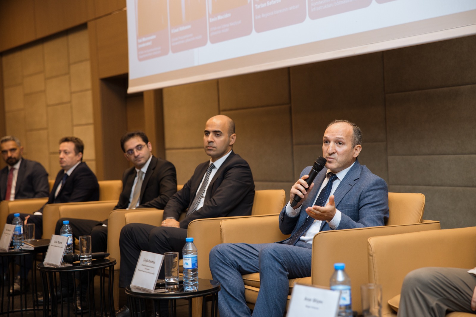 “Avropa Mobillik Həftəsi” çərçivəsində panel müzakirəsi keçirilib