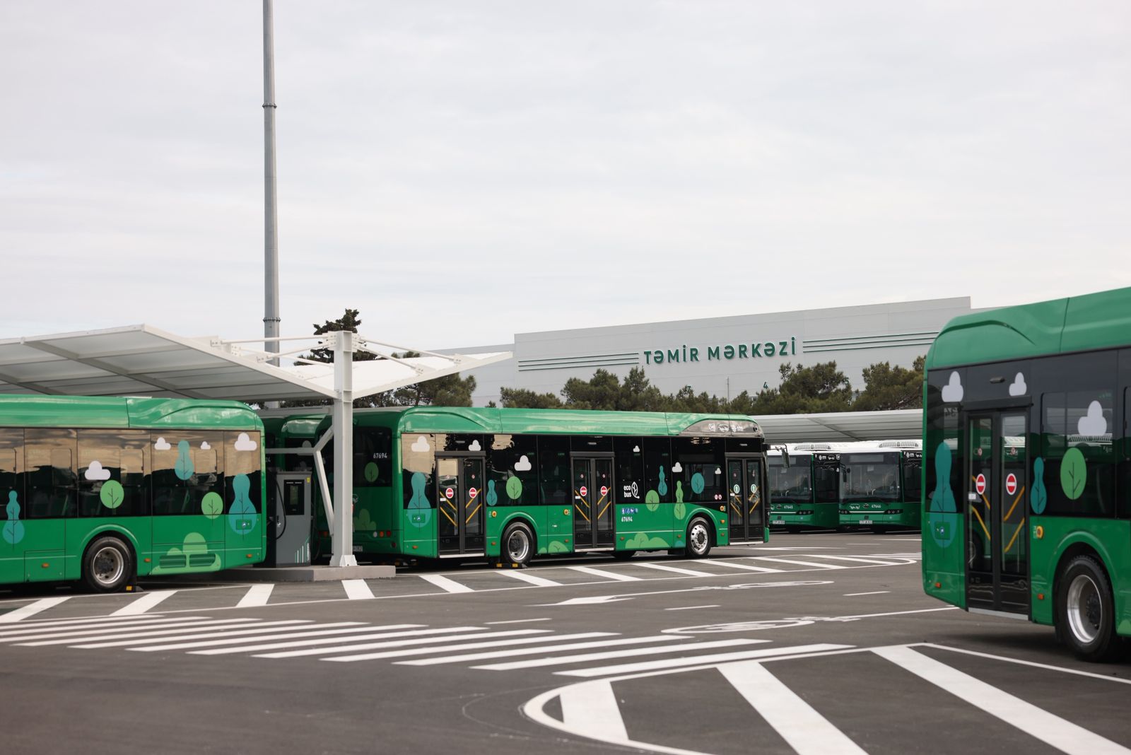 “Albalılıq elektrik avtobus deposu” istifadəyə verilib