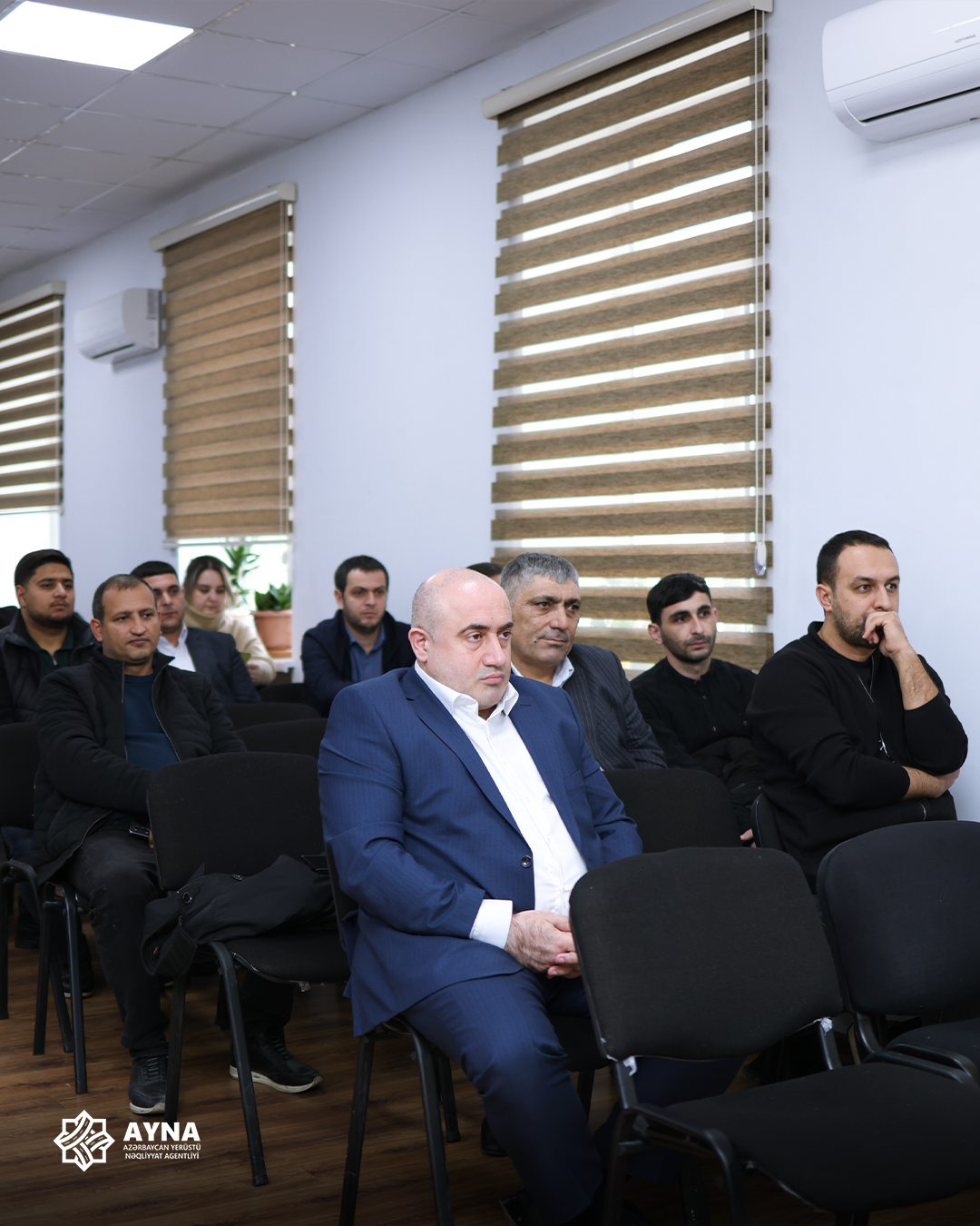 AYNA-da milli daşıyıcılarla növbəti görüş keçirilib