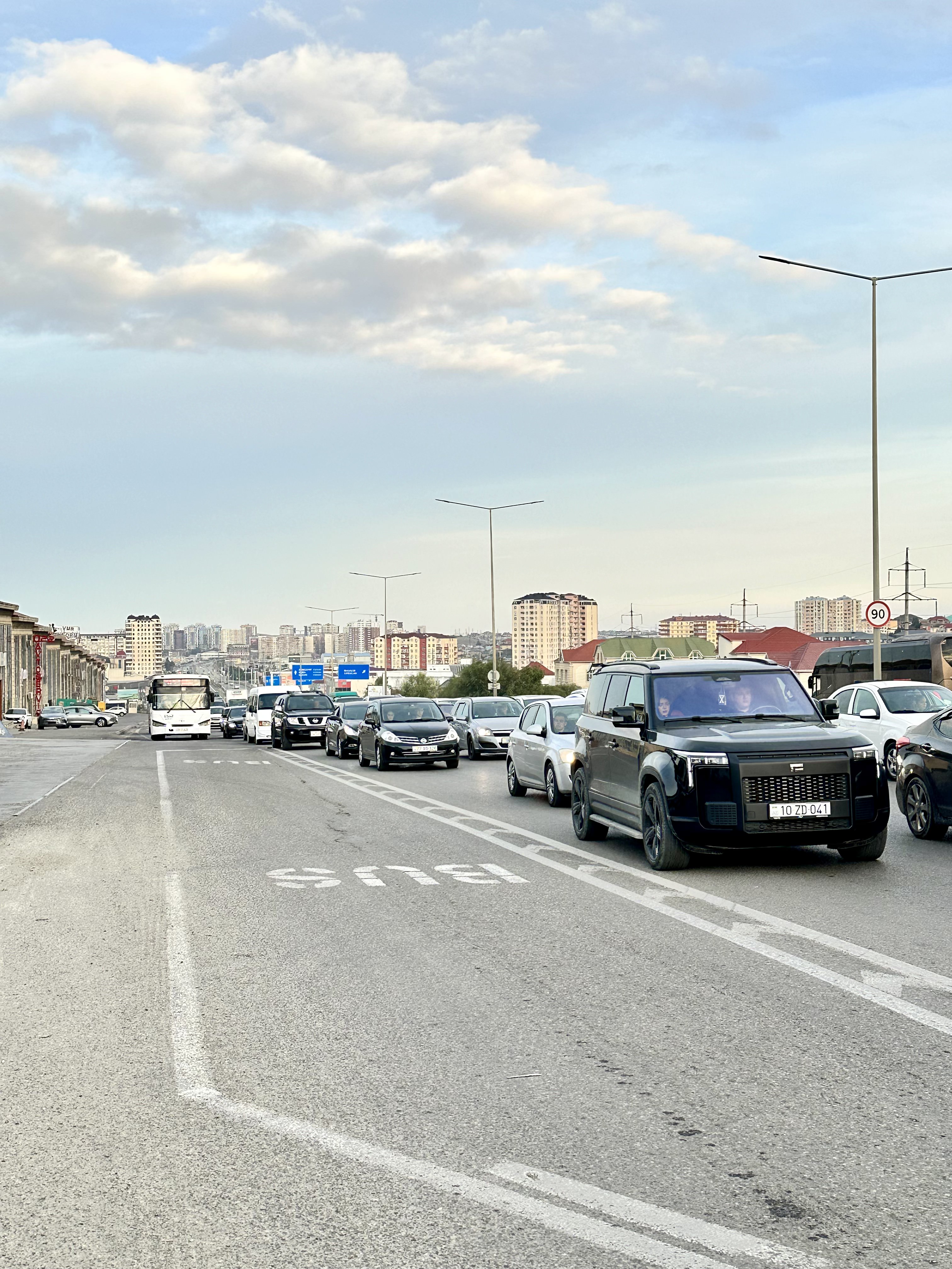 Xüsusi hərəkət zolaqlarının əlaqələndirilməsi həyata keçirilir