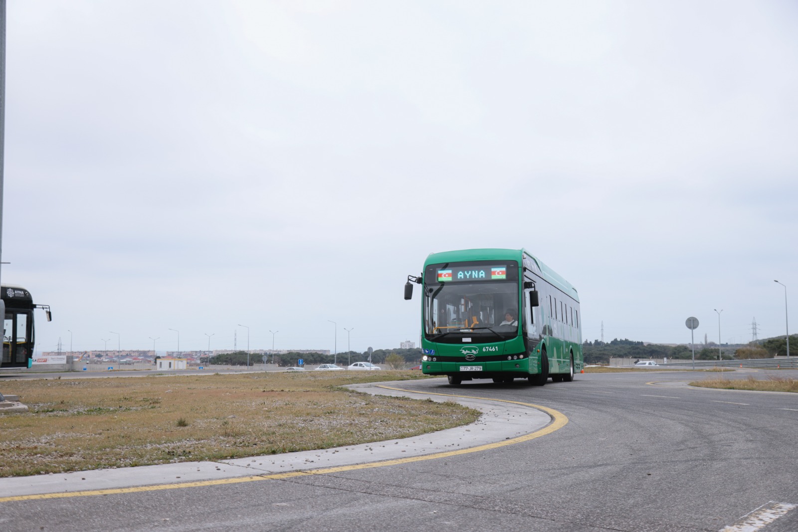 Avtobus idarə edəcək qadın sürücülər üçün təlimlər davam edir